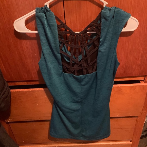 Tank - Picture 2 of 2